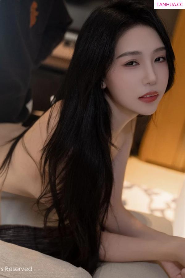 陈若依 抖娘利世 [XiuRen]高清写真图 2024.04.26 No.8455 利世 丝袜美腿第82张图片